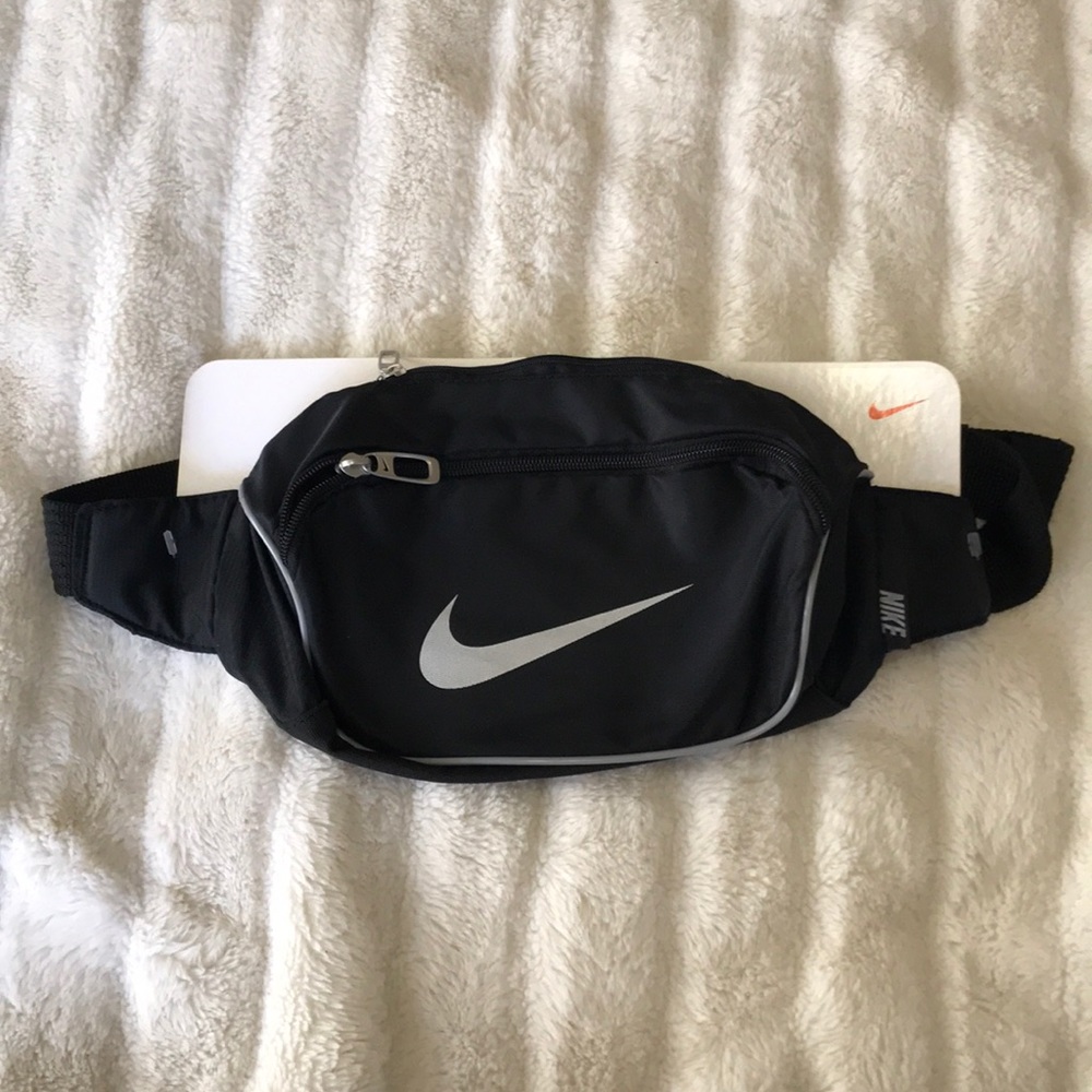 Nike cross bag/ fanny pack